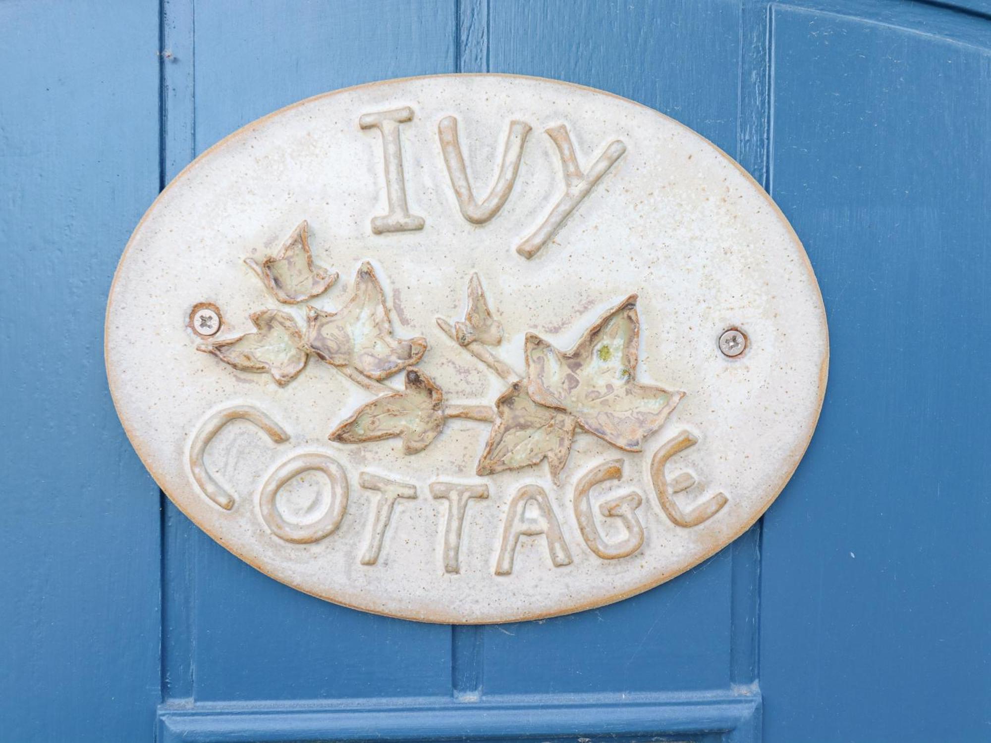 Holiday home Ivy *